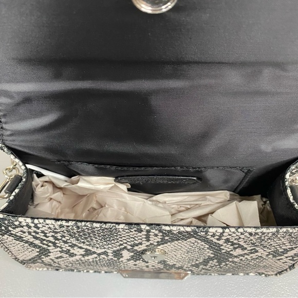 NWT Kendall + Kylie Snake Skin Print Grey Cross Body Purse - Picture 9 of 16